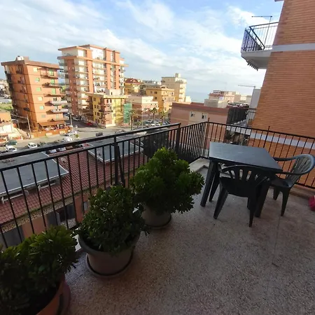 Spacious 82m2 Near The Sea