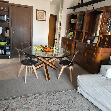 Spacious 82m2 Near The Sea *