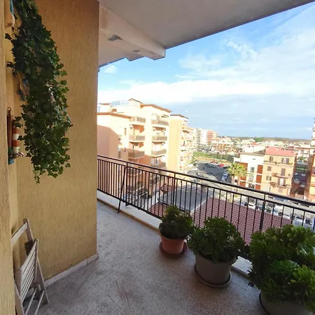 Spacious 82m2 Near The Sea Appartement Ladispoli