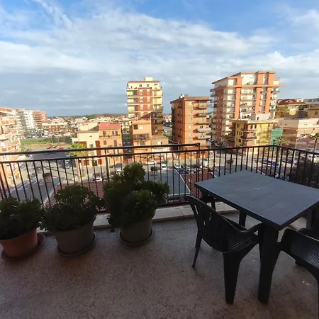 Apartmán Spacious 82m2 Near The Sea